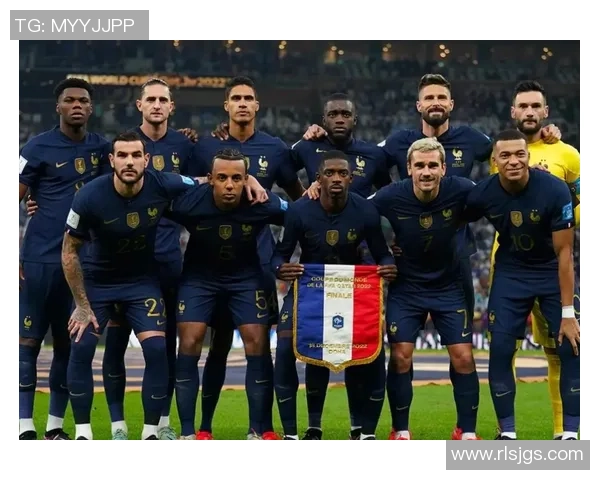 法国足球队黑人球星的传奇之路:从逆境中崛起到世界巅峰的奋斗故事